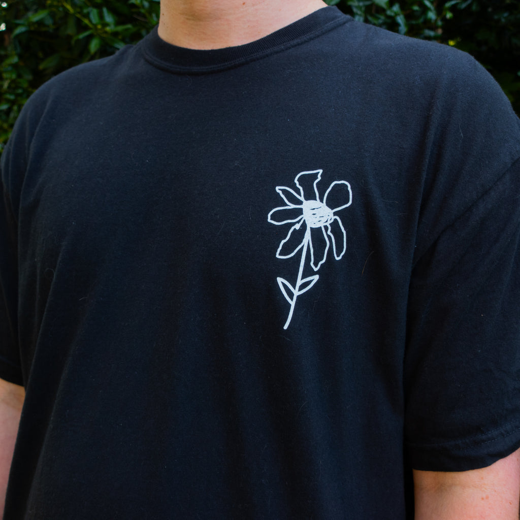 flower tee
